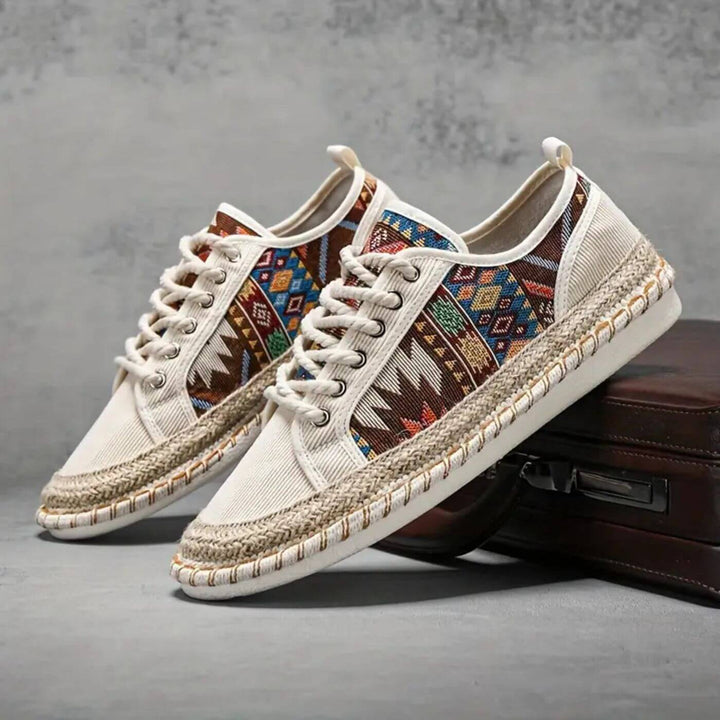 Mathias - Trendiga Aztekiska Sneakers